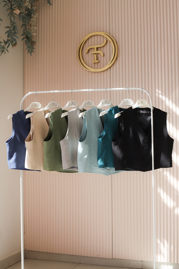 Black Banker Vest