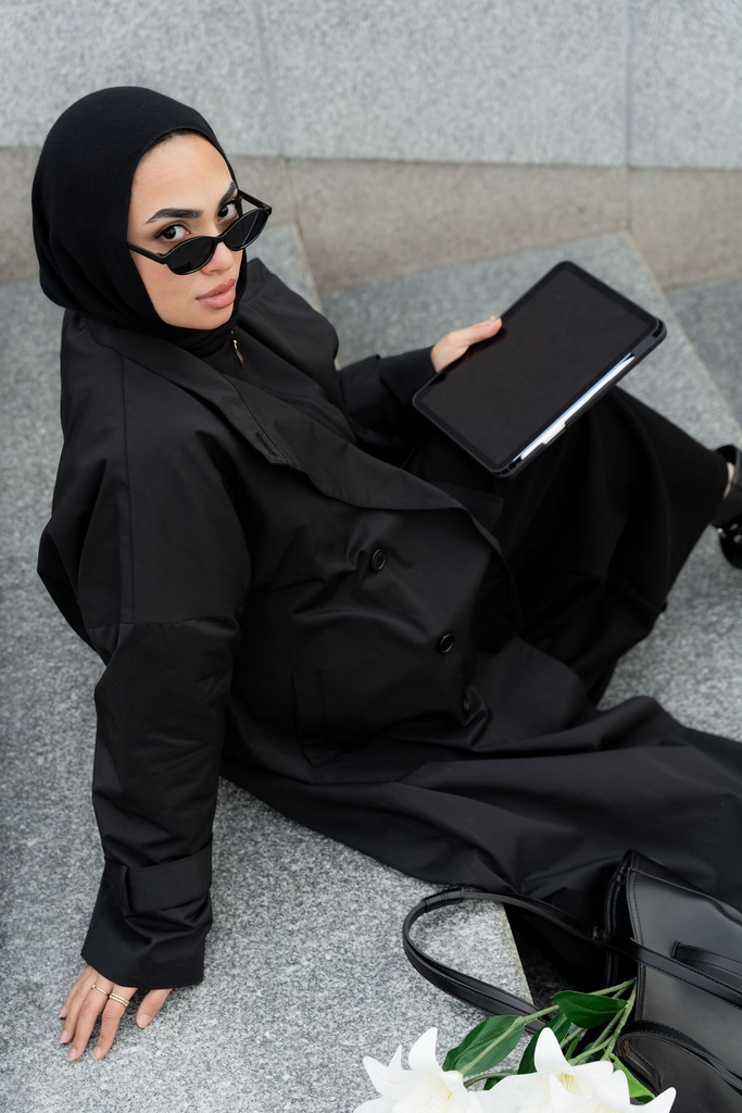 Black Crete Coat
