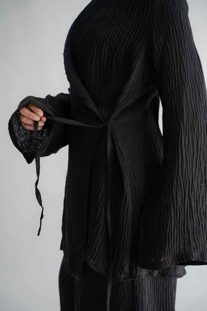 Black Muscat Blouse