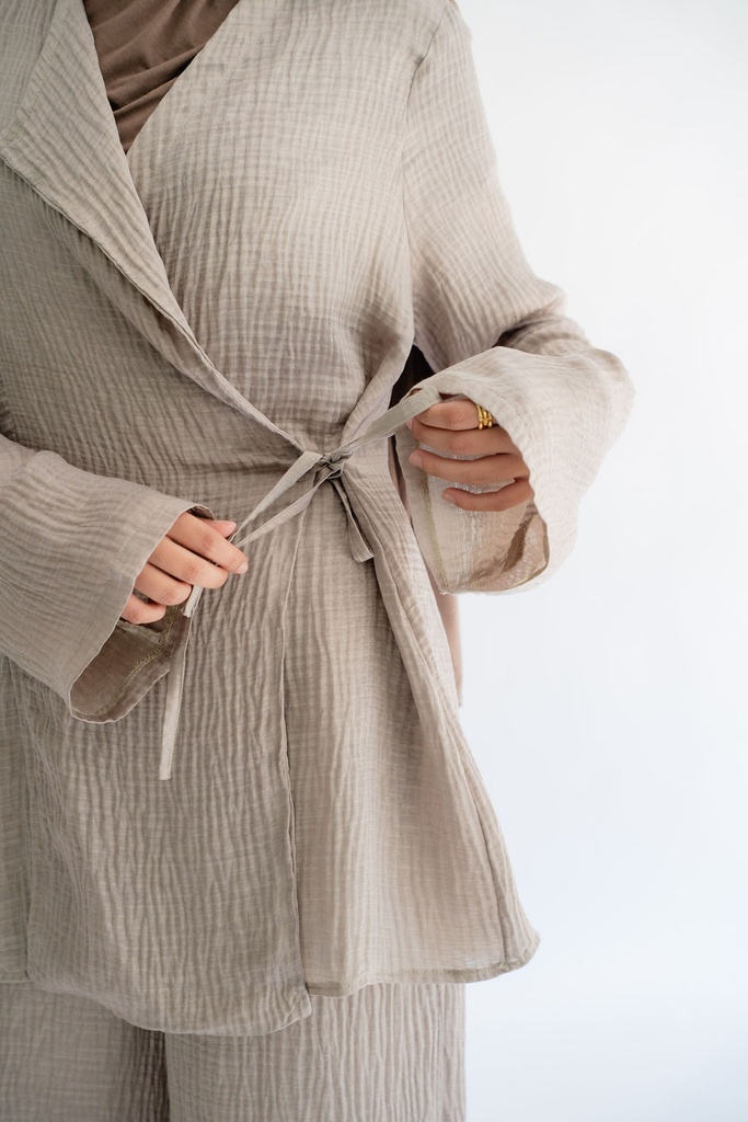 Latte Muscat Blouse 