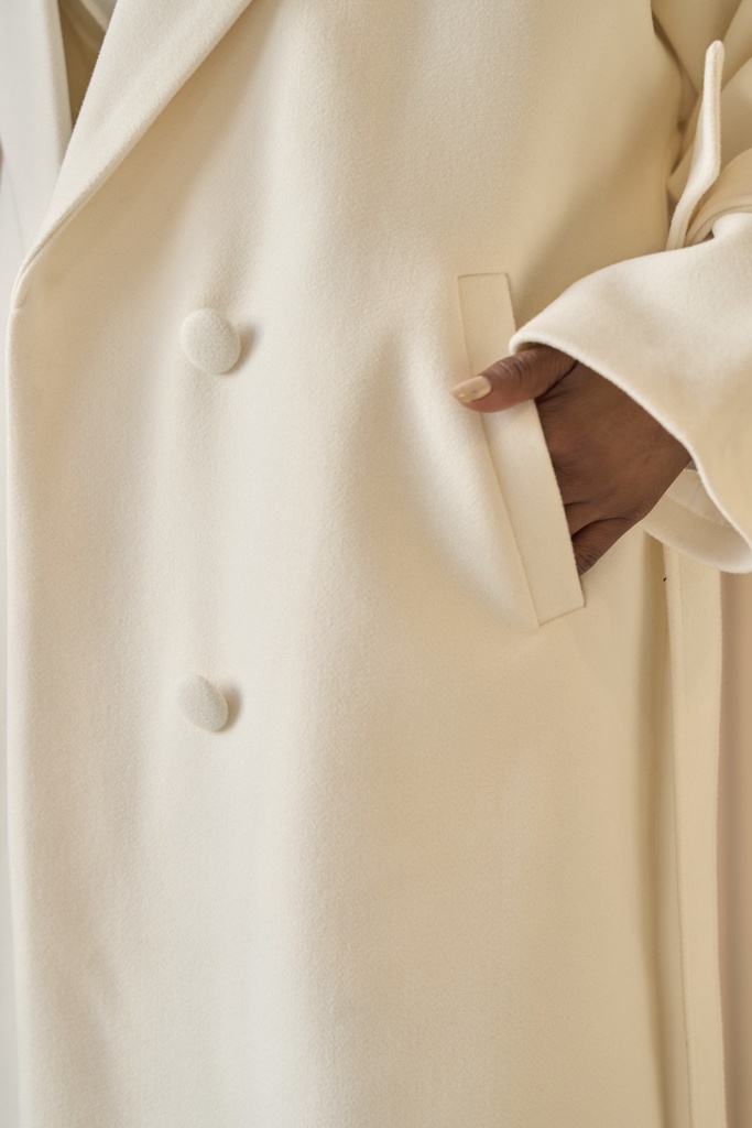 Crème Rue Trench Coat