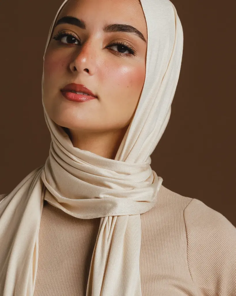 Cream Aura Scarf     
