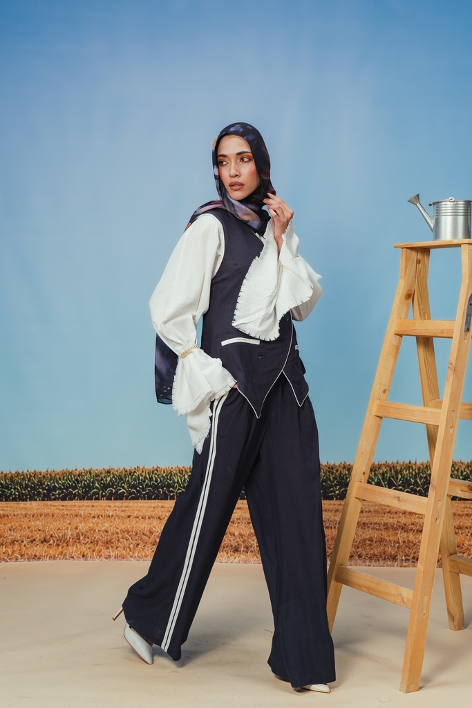 Navy Gia Pants