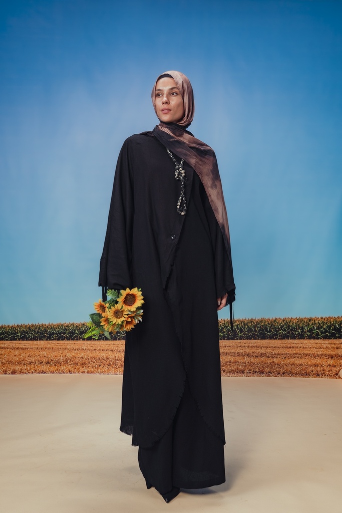 Black Rebeca Shirt